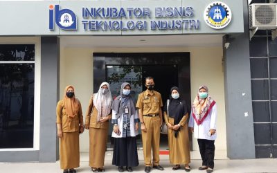 Kembangkan IKM, Disperindagkop Wajo Ajak Politeknik ATI Makassar Kerja Sama