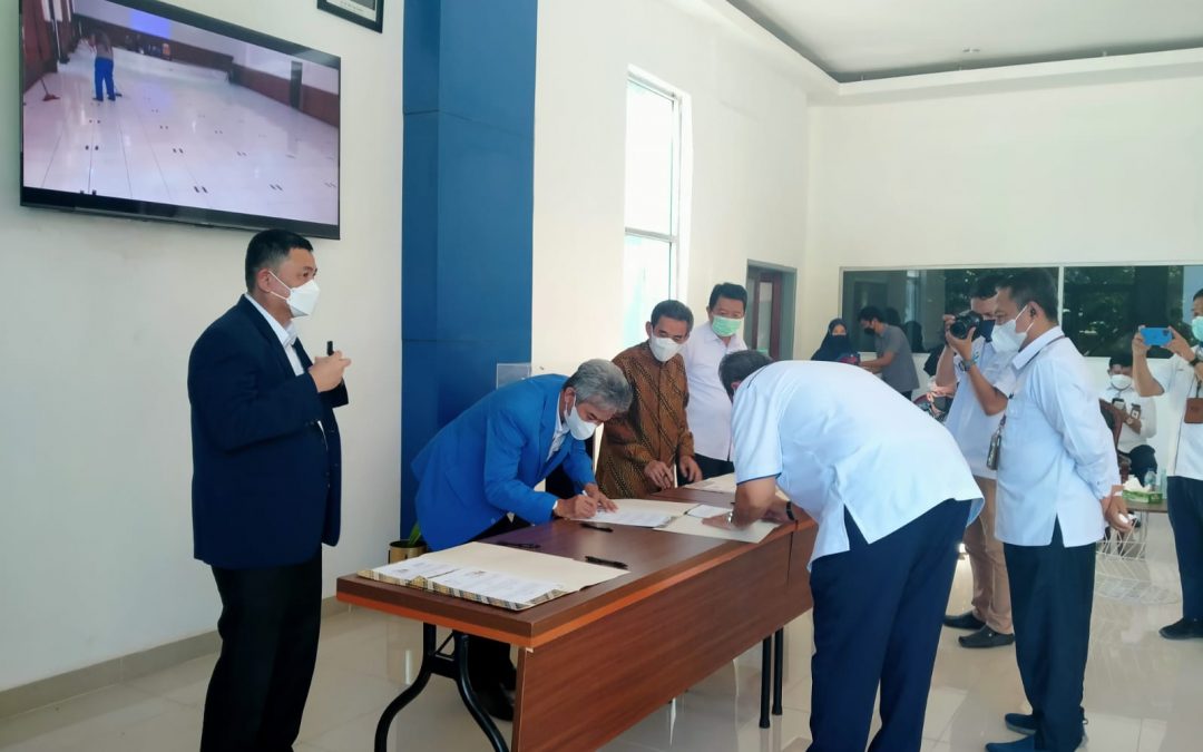 Politeknik ATIM Teken MoU dengan PT Industri Kapal Indonesia (Persero)