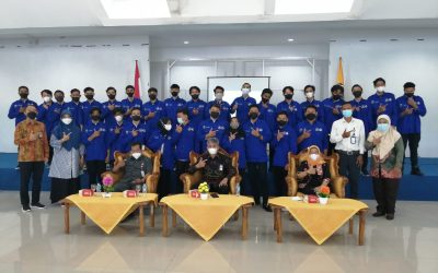 Poltek ATIM-Pemkab Mempawah Lepas 60 Peserta Program Vokasi Setara D1 Magang ke Industri