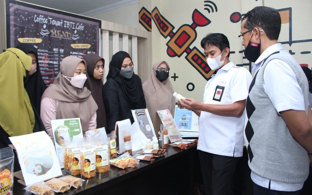 Pameran Produk Mahasiswa Politeknik ATI Makassar