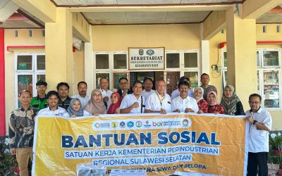 Politeknik ATI Makassar Salurkan Bantuan kepada Korban Banjir di Wajo dan Luwu